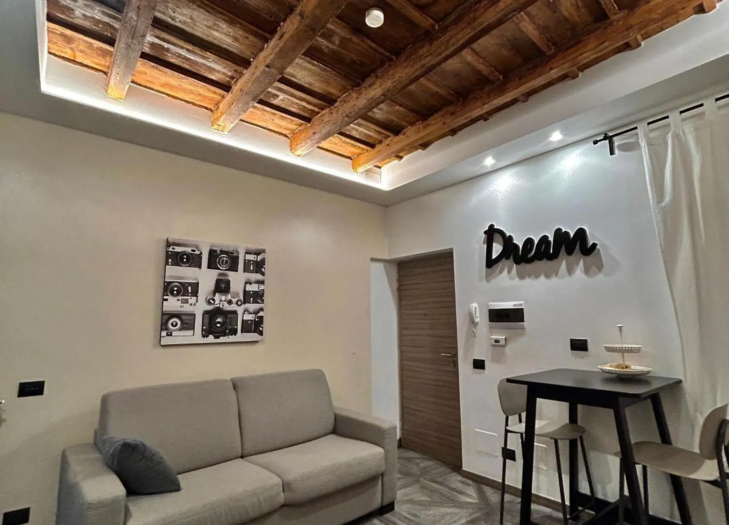 Lägenhet Davinci Apartament Near Duomo Milano Italien